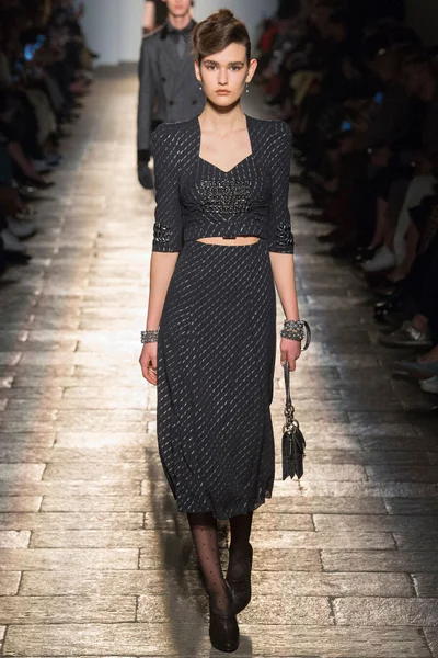 Look 55